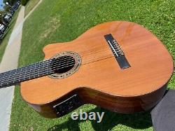 Kremona Fiesta CW-7 Classical Nylon 7 String Acoustic Electric Natural with Case