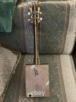 ON SALE! Cigar Box Guitar. Acoustic/Electric! Perfect Mil Dias Box! Handcrafted