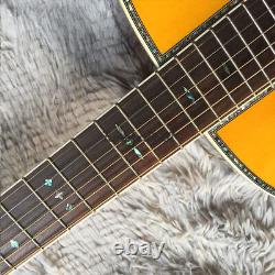 Guitare acoustique-électrique 6 cordes jaune sans marque avec accessoires dorés et livraison gratuite.