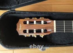 Guitare acoustique électrique classique à cordes de nylon Taylor NS32-CE Natural d'occasion