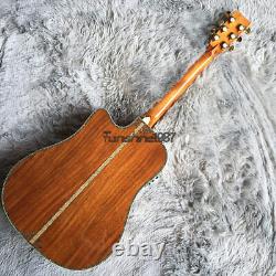 Guitare électro-acoustique 6 cordes en KOA avec incrustation de fleur en nacre - Custom Shop