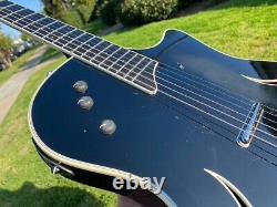 Guitare électro-acoustique Taylor T5S Ebony Gloss Black avec étui d'origine