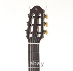 Guitare électro-acoustique Yamaha SLG200N à cordes en nylon, couleur naturelle, silencieuse