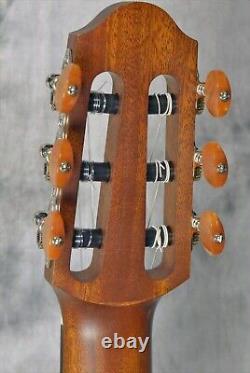 Yamaha Guitare électro-acoustique silencieuse modèle à cordes en nylon SLG200N TBS